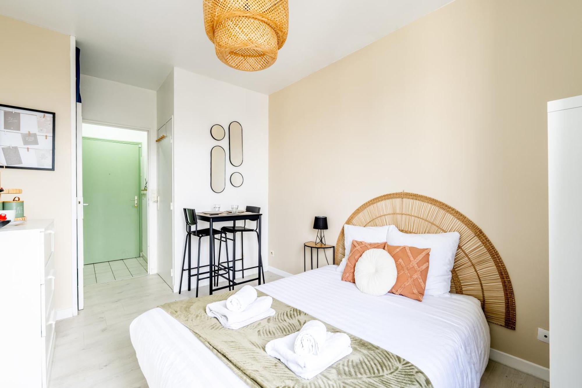 L'Oasis - Studio A 350M De La Mer & Du Centre Ville Сен-Назер Экстерьер фото